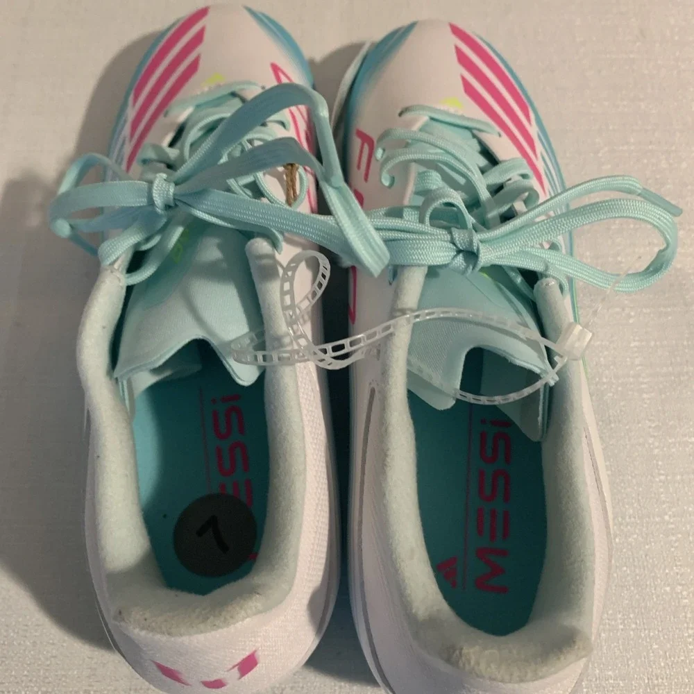 ADIDAS F50 Club FG Messi White Blue Pink Soccer Size Men's 7, Women's 8